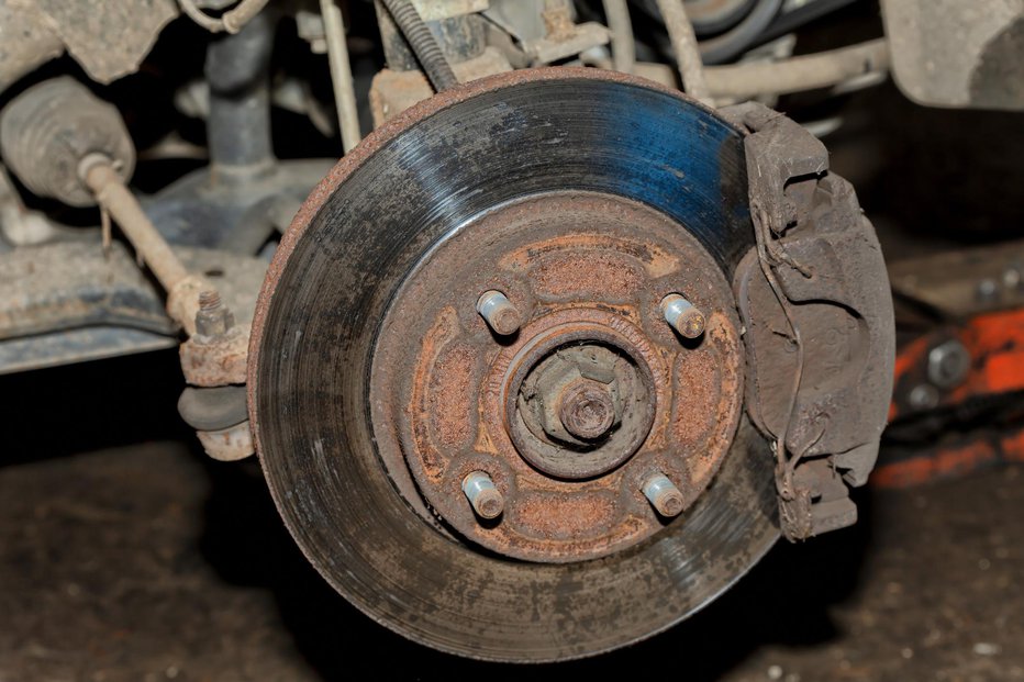 Are Your Brakes Up to the Task of Fall Driving? Dotte Auto Repair Kansas City, KS